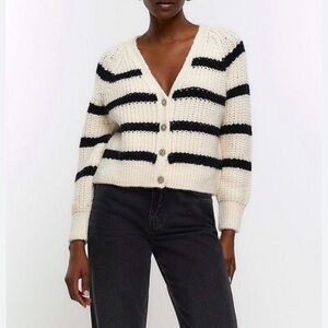 Pigalle chunky knit academia preppy sweater cardigan size M